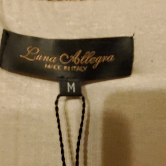 Dress - Picture 3 of 7